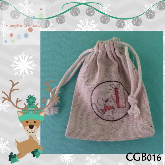 Christmas Gift Bag perfect for on the dinner table Mouse with Gift and Spotty Scarf