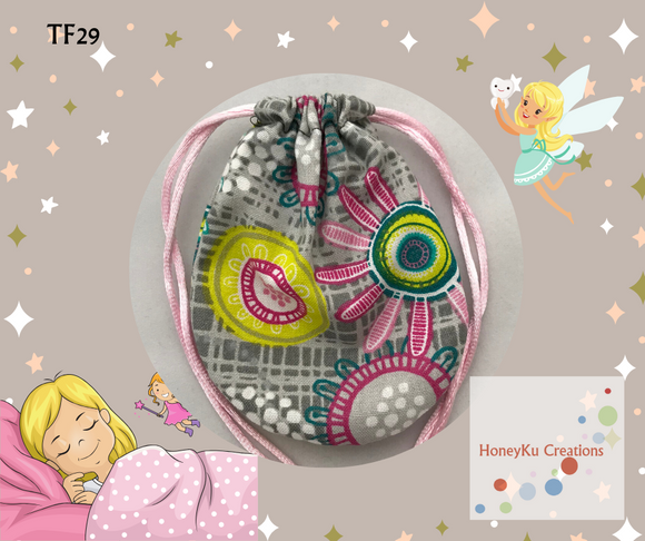 Small rounded drawstring bag TF29